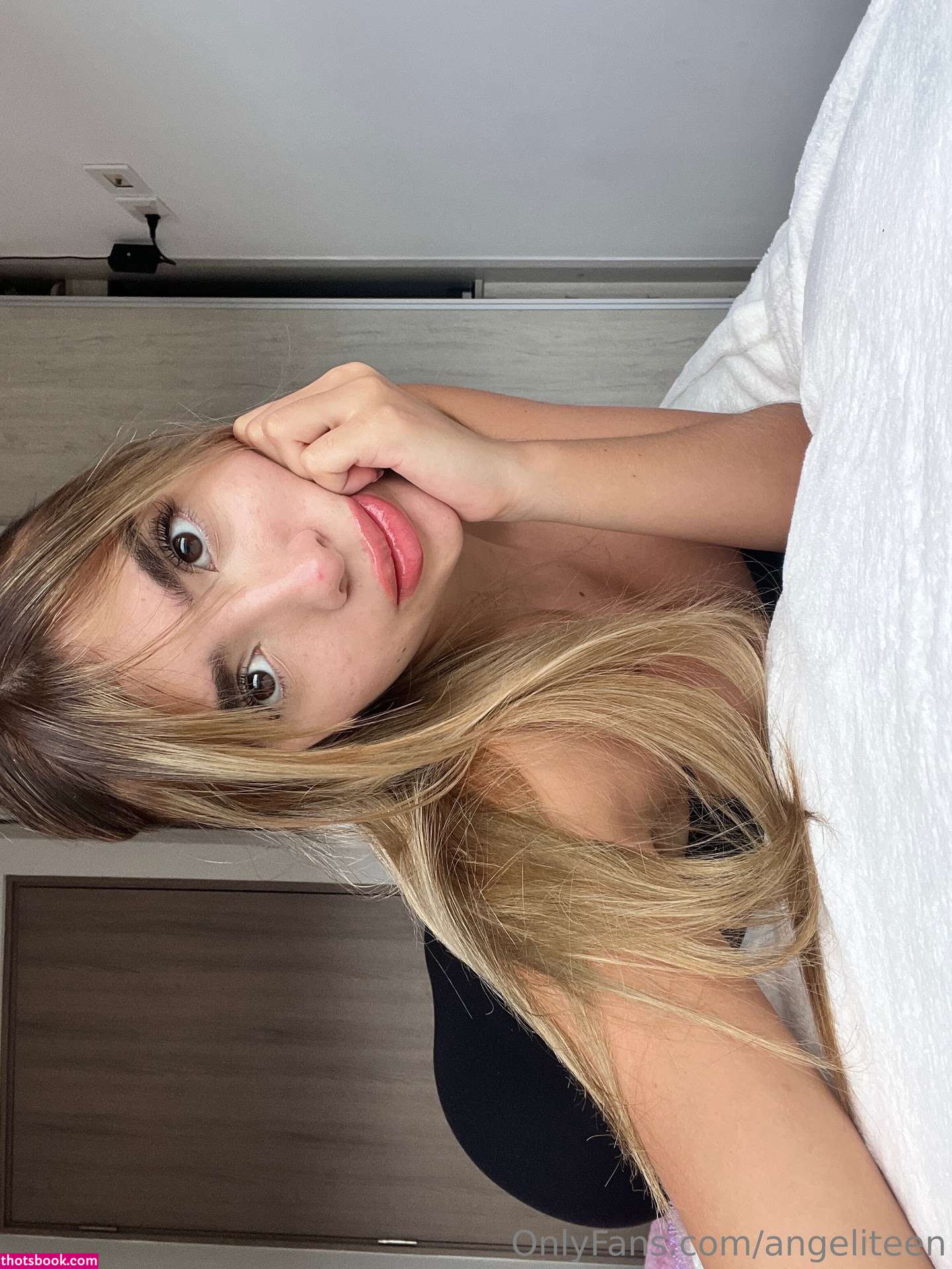 angeliteen Photo #11