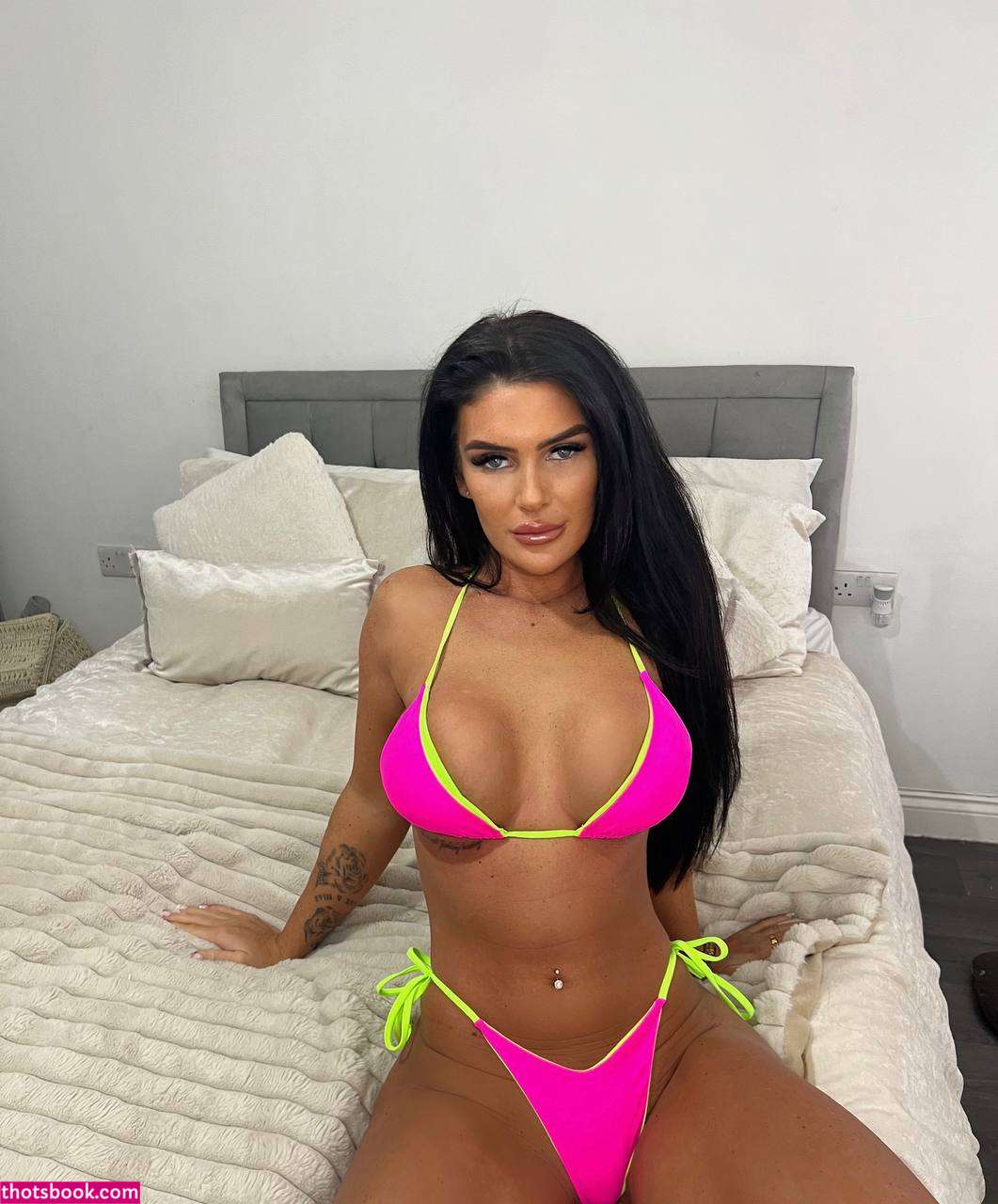 Chalie Parkes Photo #6