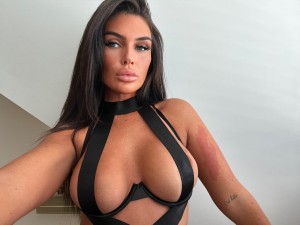 Chalie Parkes Photo #7