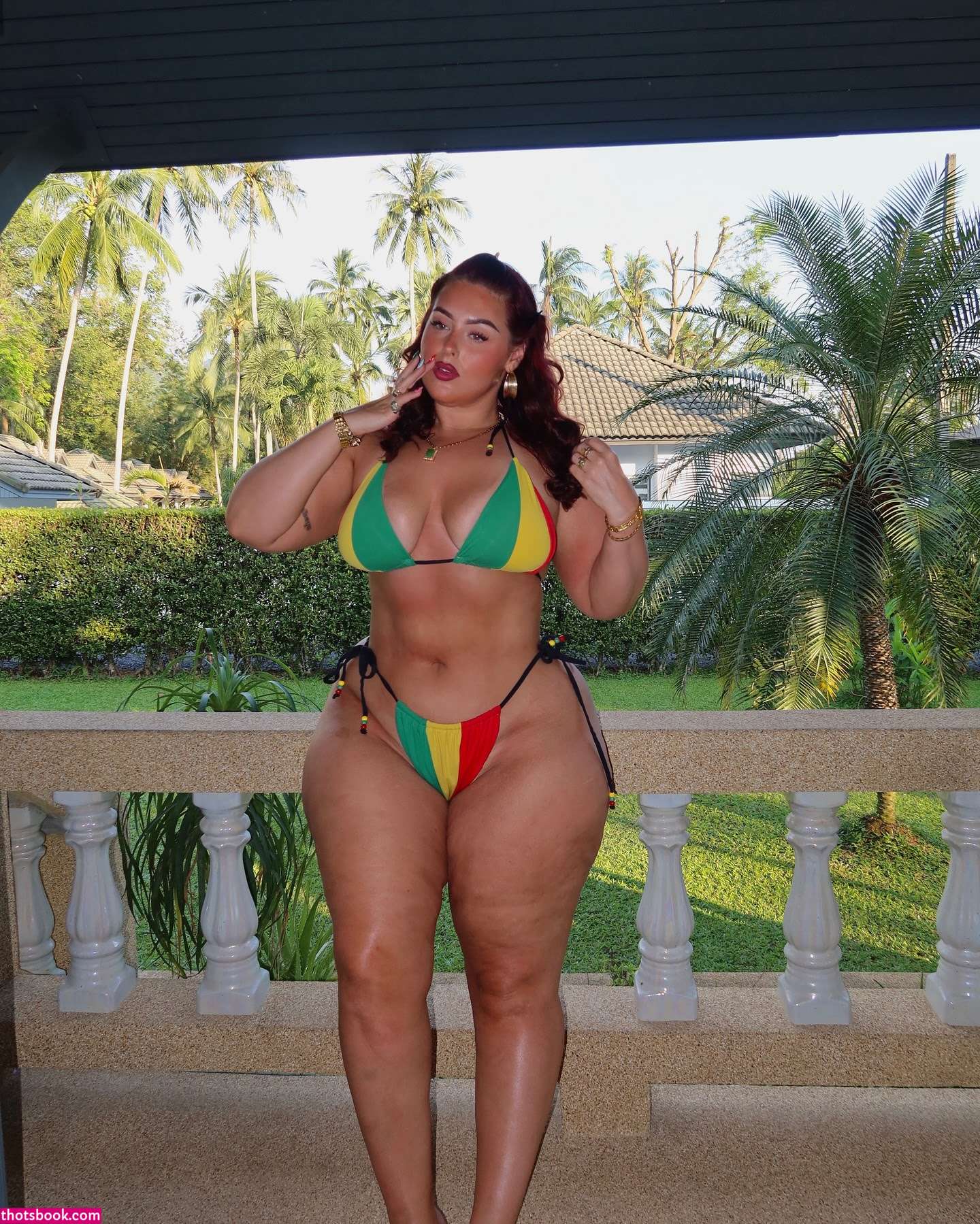 Holly Marston Photo #28