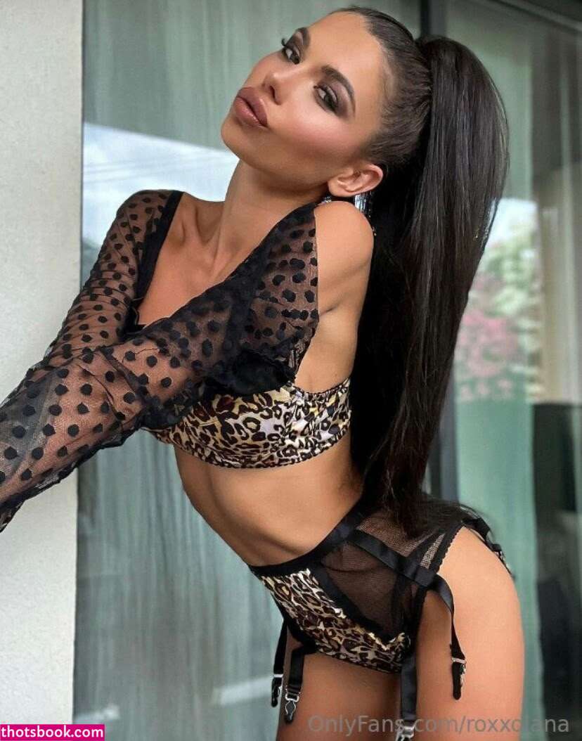 Hoorny Roxxy Photo #16