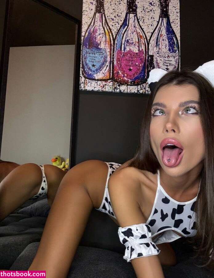 Hoorny Roxxy Photo #33