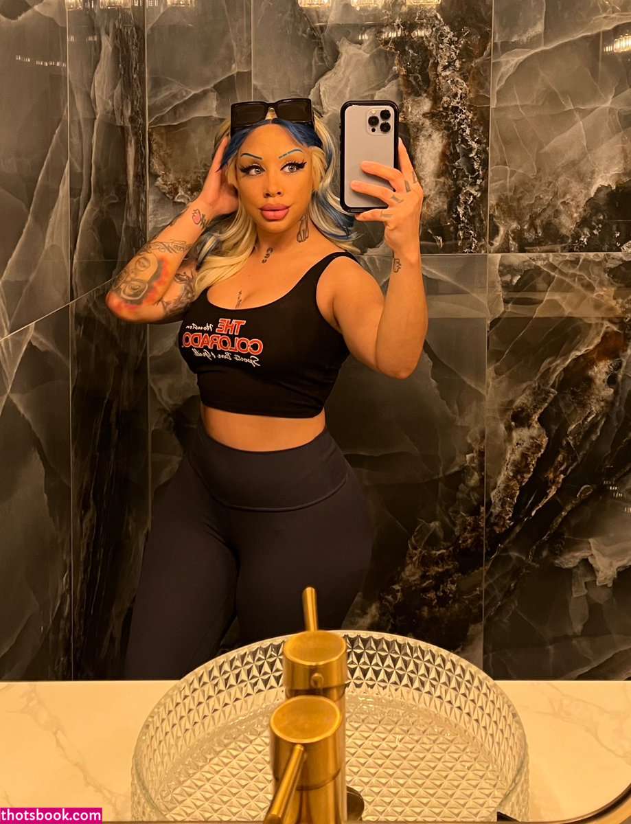 jayianicolee Photo #33