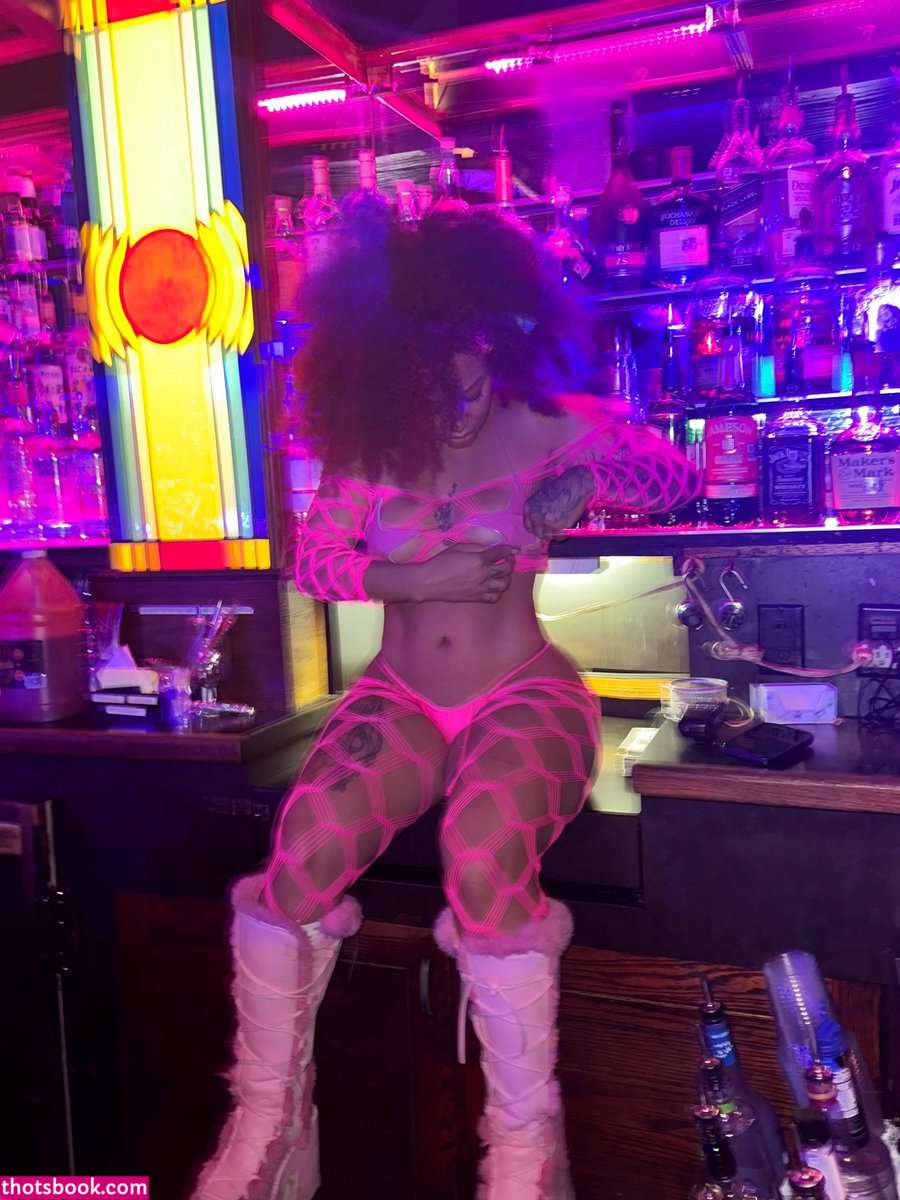 jayianicolee Photo #36