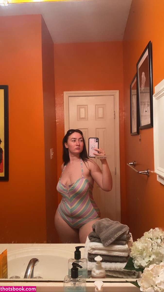 jenni0choa Photo #20