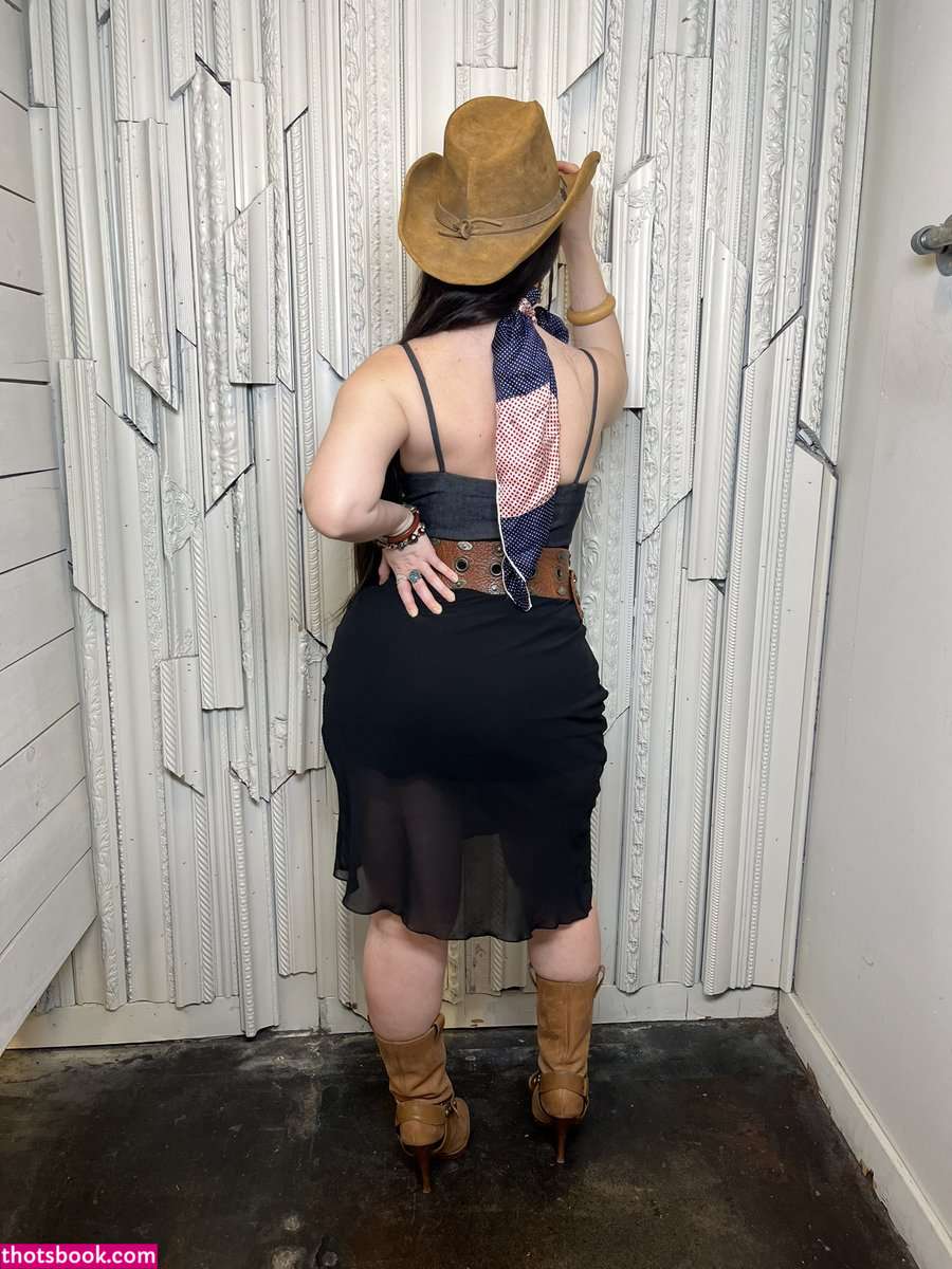 jenni0choa Photo #32