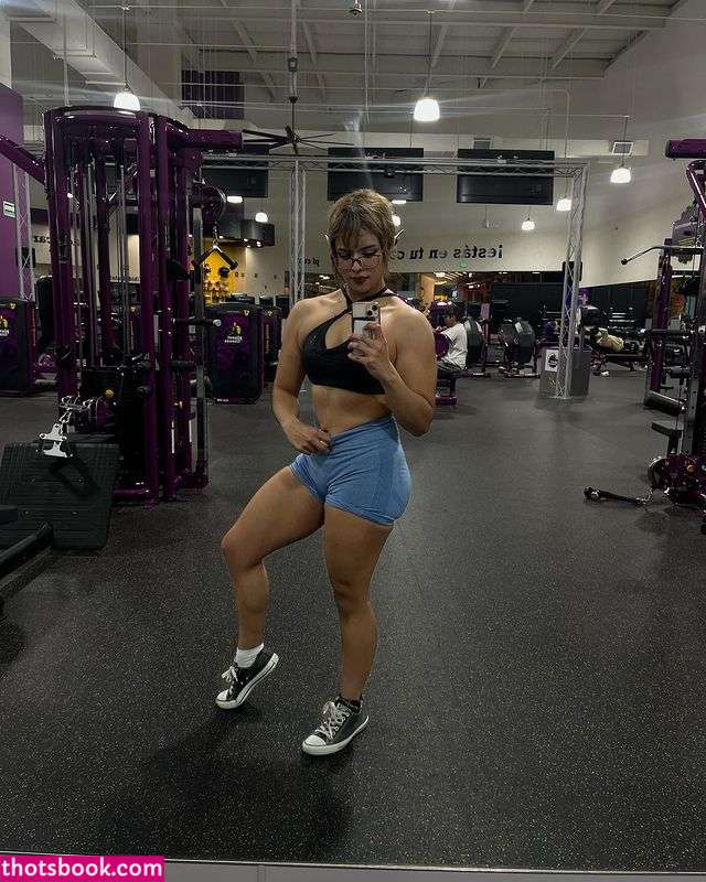 Pamvstheworld Photo #33