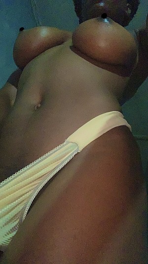 Aigbedionivie Photo #28