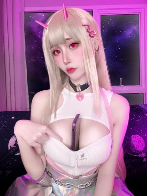 Kittyisfluffy Photo #15