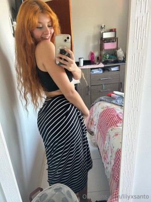 lilyxsanto Photo #21