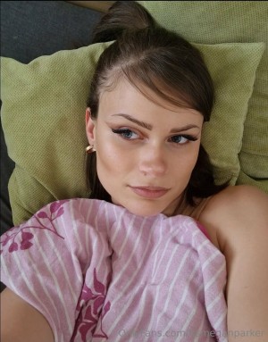 Megan Parker Photo #34