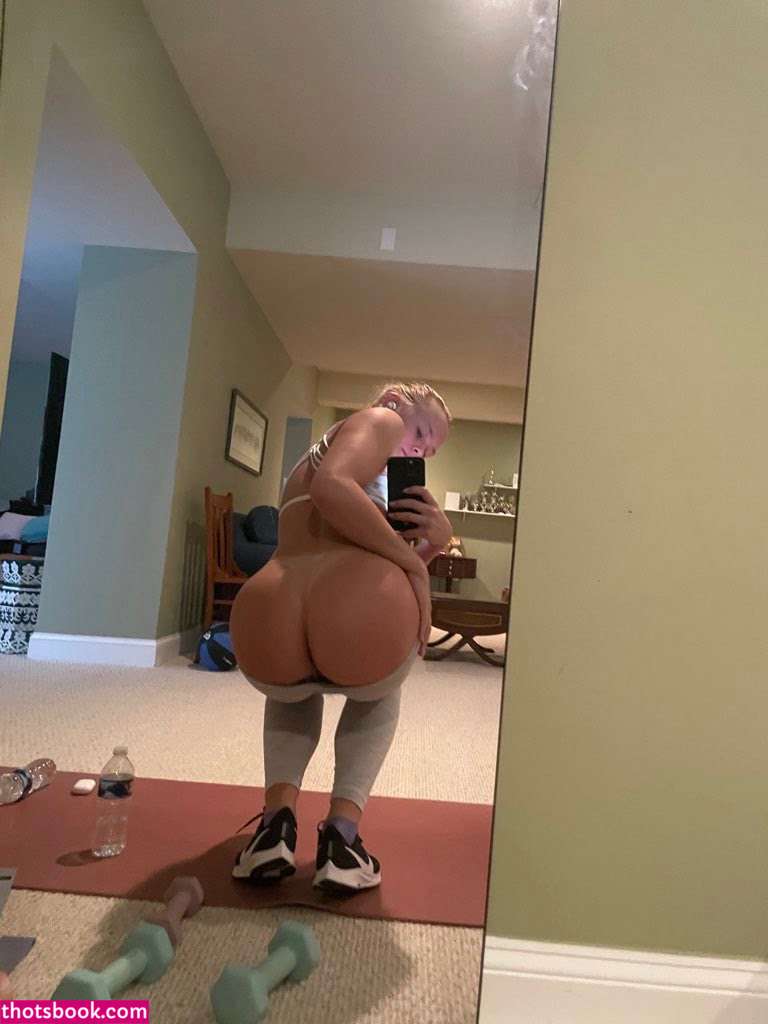 Worship Emma Photo #41