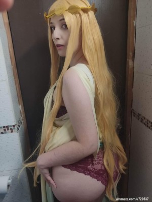 Yoshino Caprioli Photo #8