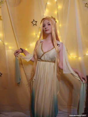 Yoshino Caprioli Photo #12