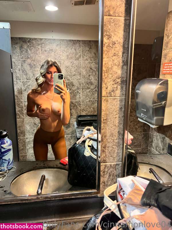 cinnamonlove04 Photo #5