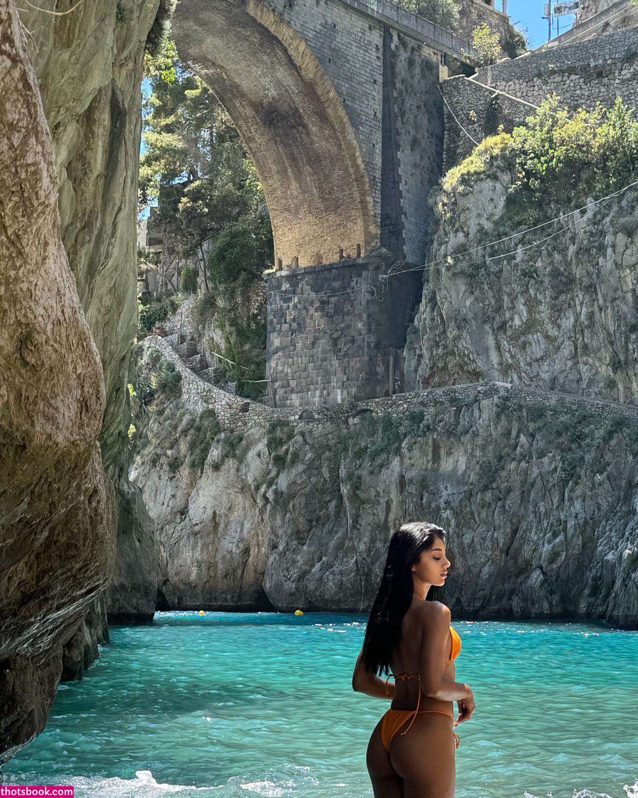 liviasiren Photo #10