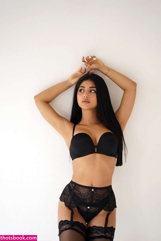 liviasiren Photo #16