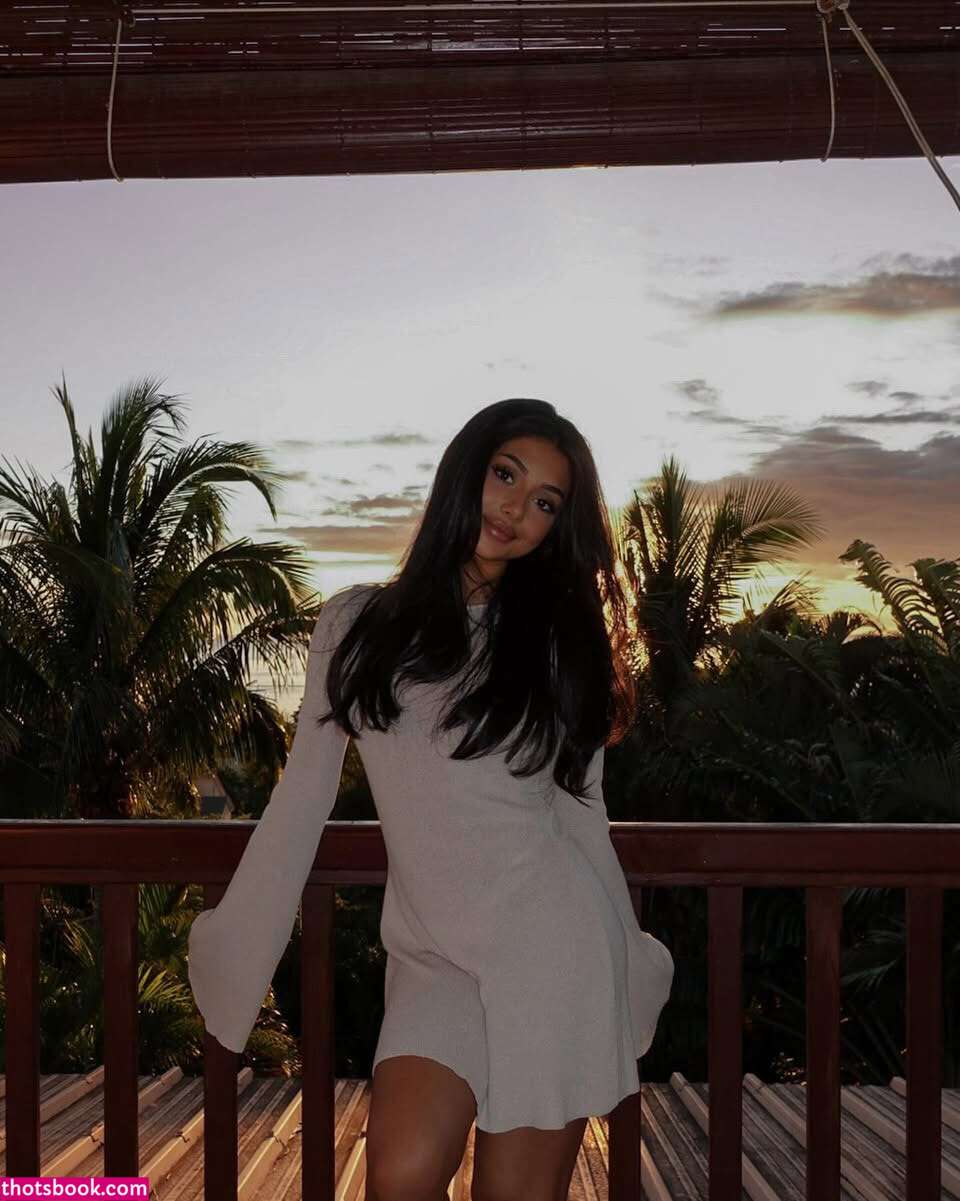 liviasiren Photo #17