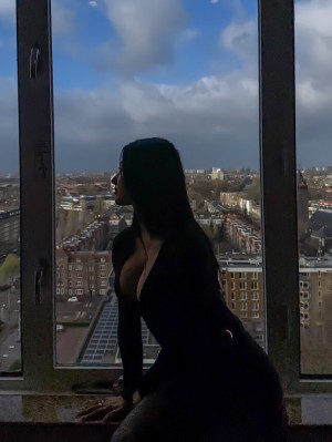 liviasiren Photo #18