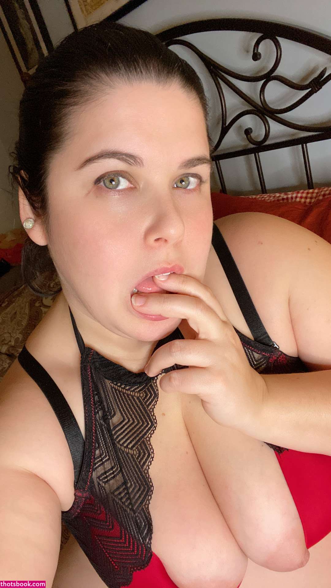 Minerva Mori Photo #40