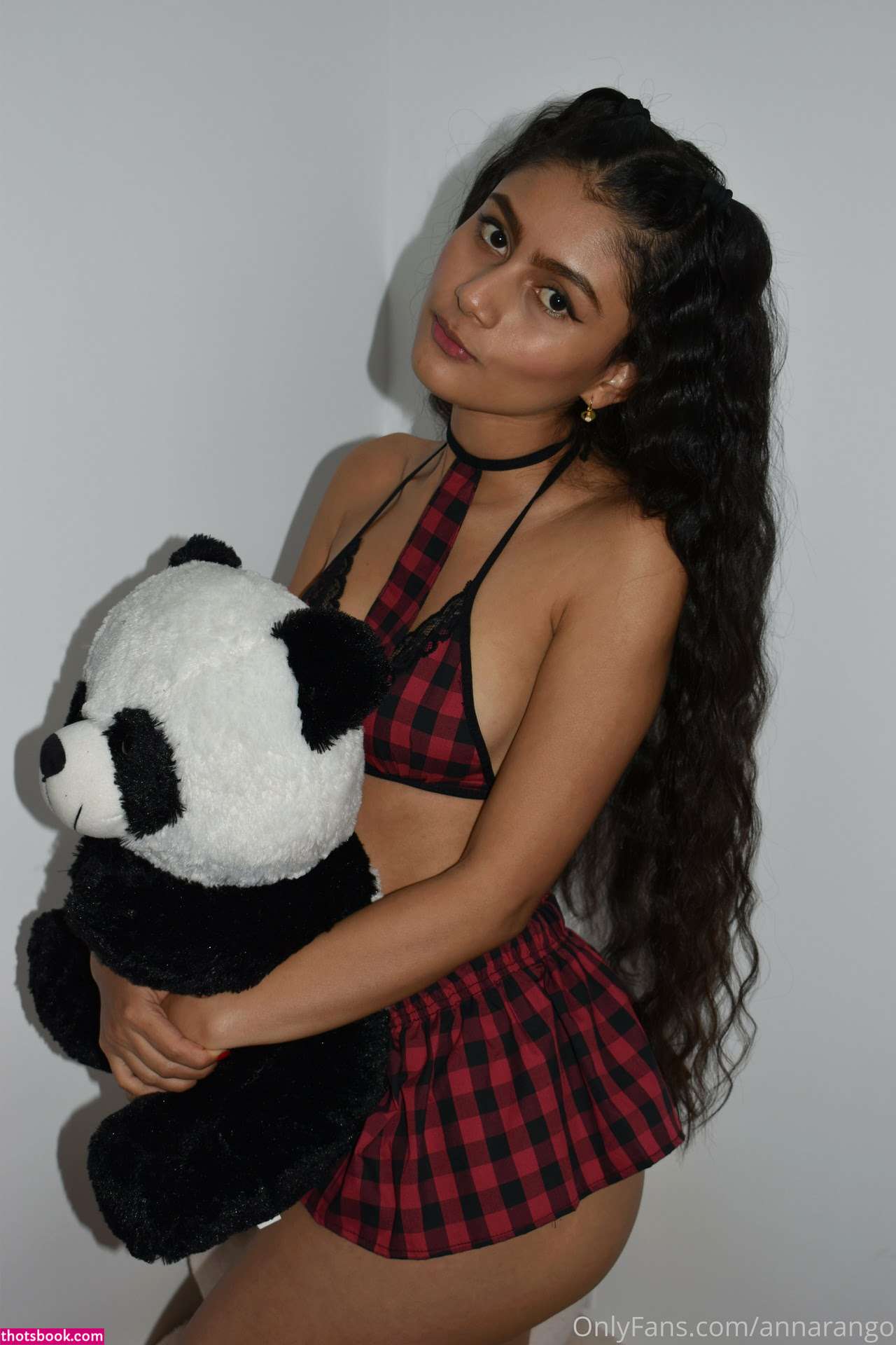 Anna Arango Photo #3