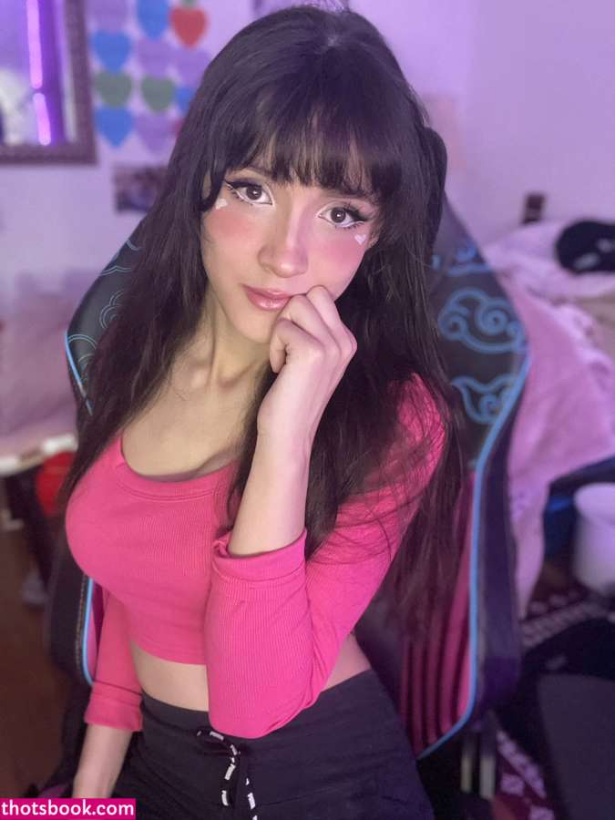 Emiliacosplay Photo #19