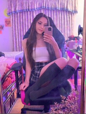 Emiliacosplay Photo #37