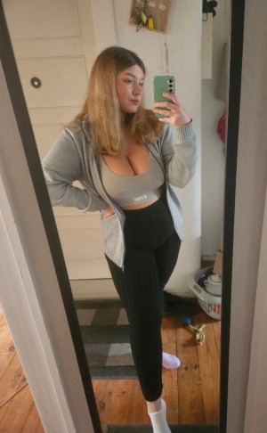 itsschmolli Photo #16