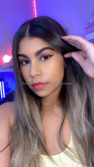 janiquekinnear Photo #16