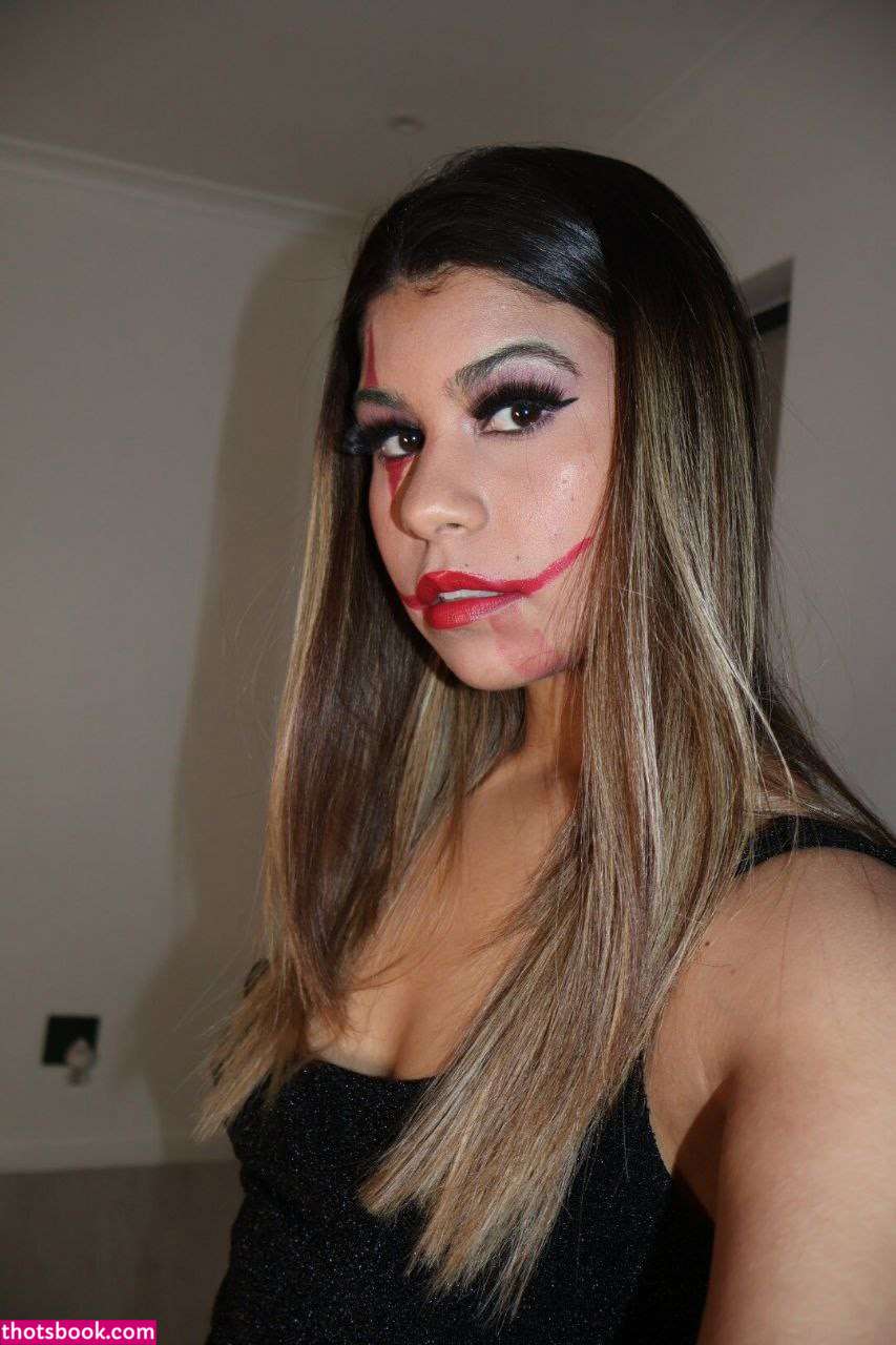 janiquekinnear Photo #19