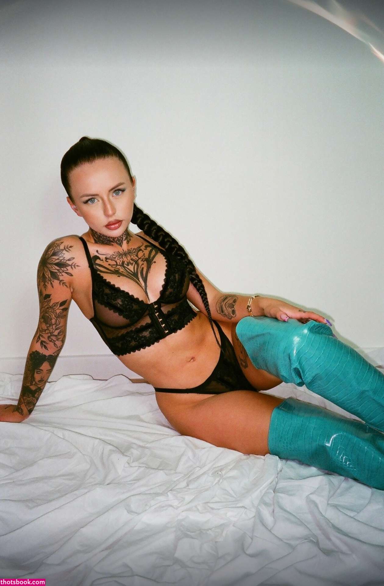 Layla Evans Photo #10