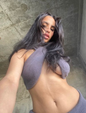 Brianna Anderson Photo #3