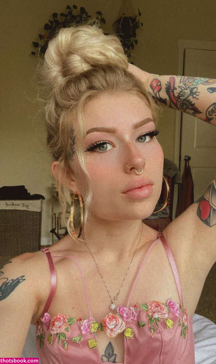 lilbabybrexxx Photo #1