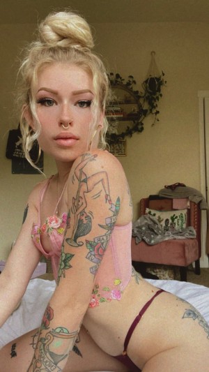 lilbabybrexxx Photo #3