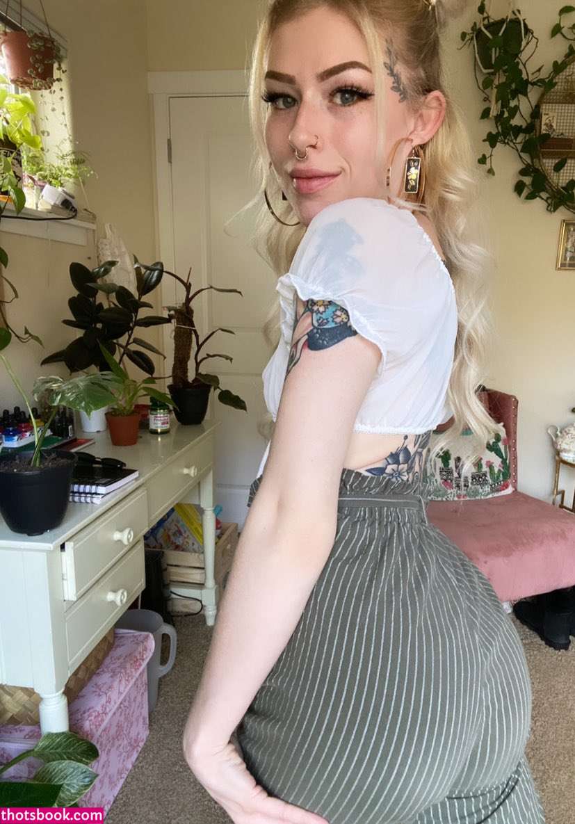 lilbabybrexxx Photo #8