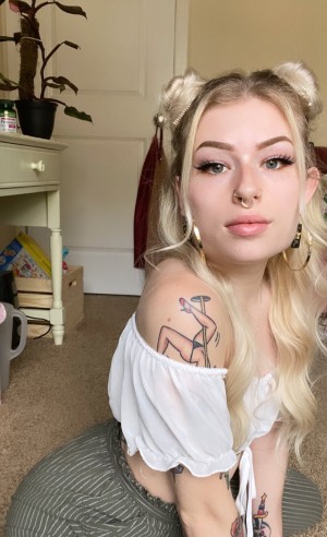 lilbabybrexxx Photo #10