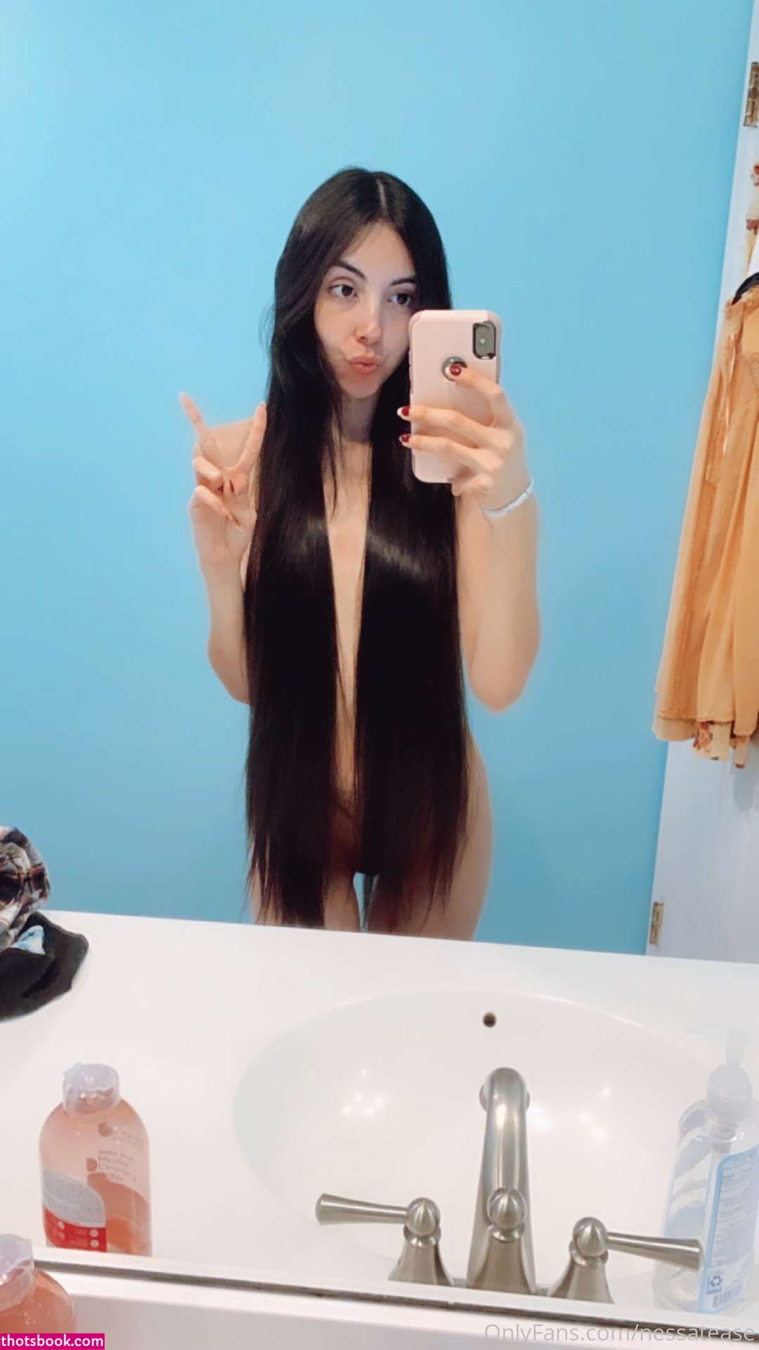 Nessatease Photo #49