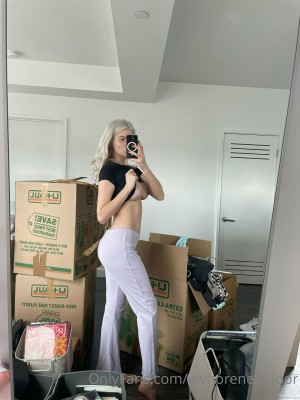 Riley Sinclair Photo #18