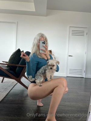 Riley Sinclair Photo #23