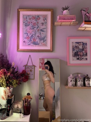 Sydney Benjamin Photo #25