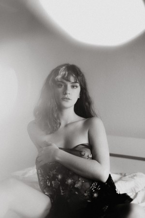 Emeline Faure Photo #25