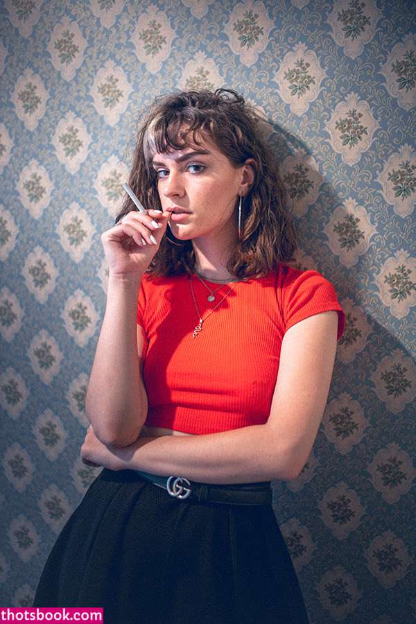 Emeline Faure Photo #37