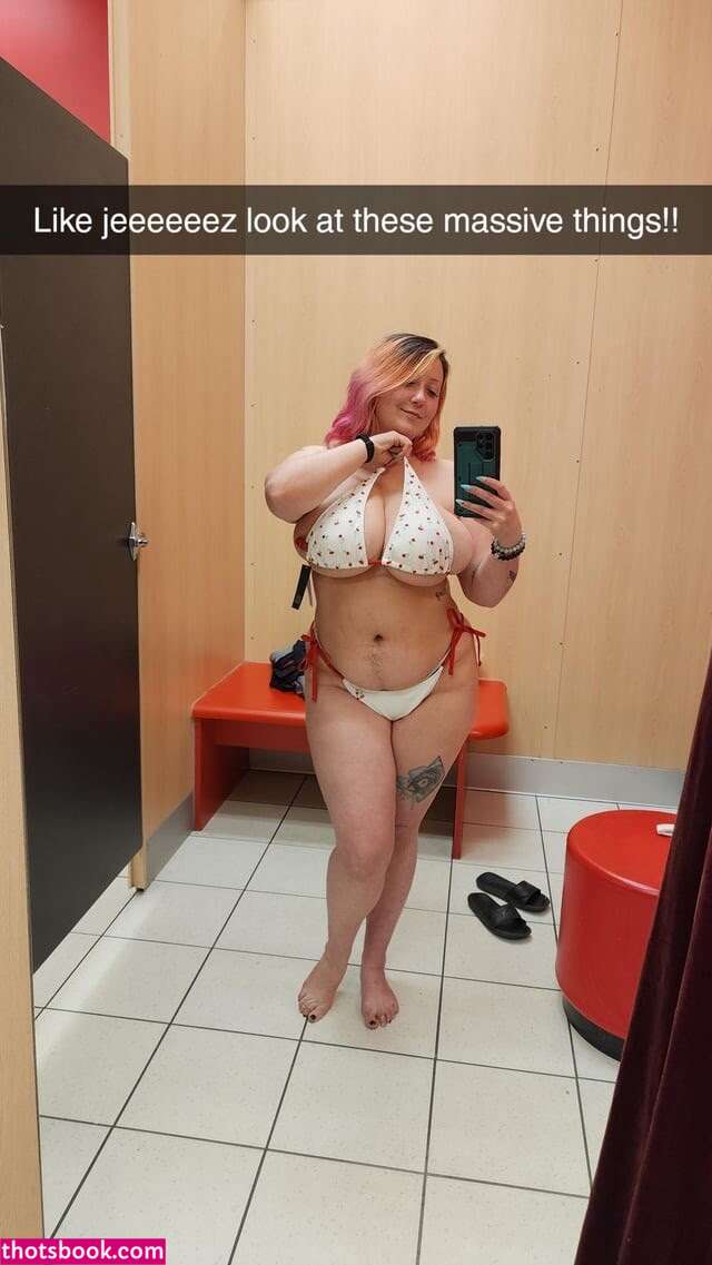 Heyitscaffeine Photo #20