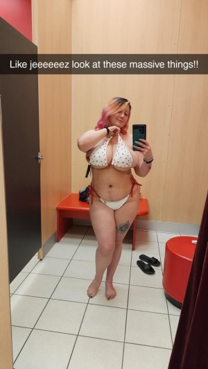 Heyitscaffeine Photo #20