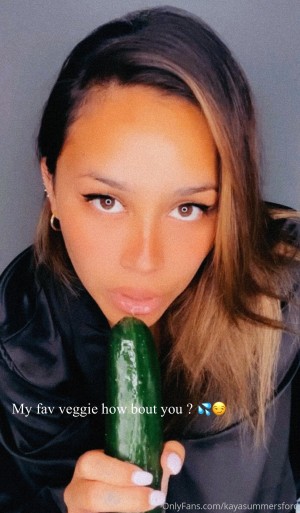 Kaya Summersford Photo #38