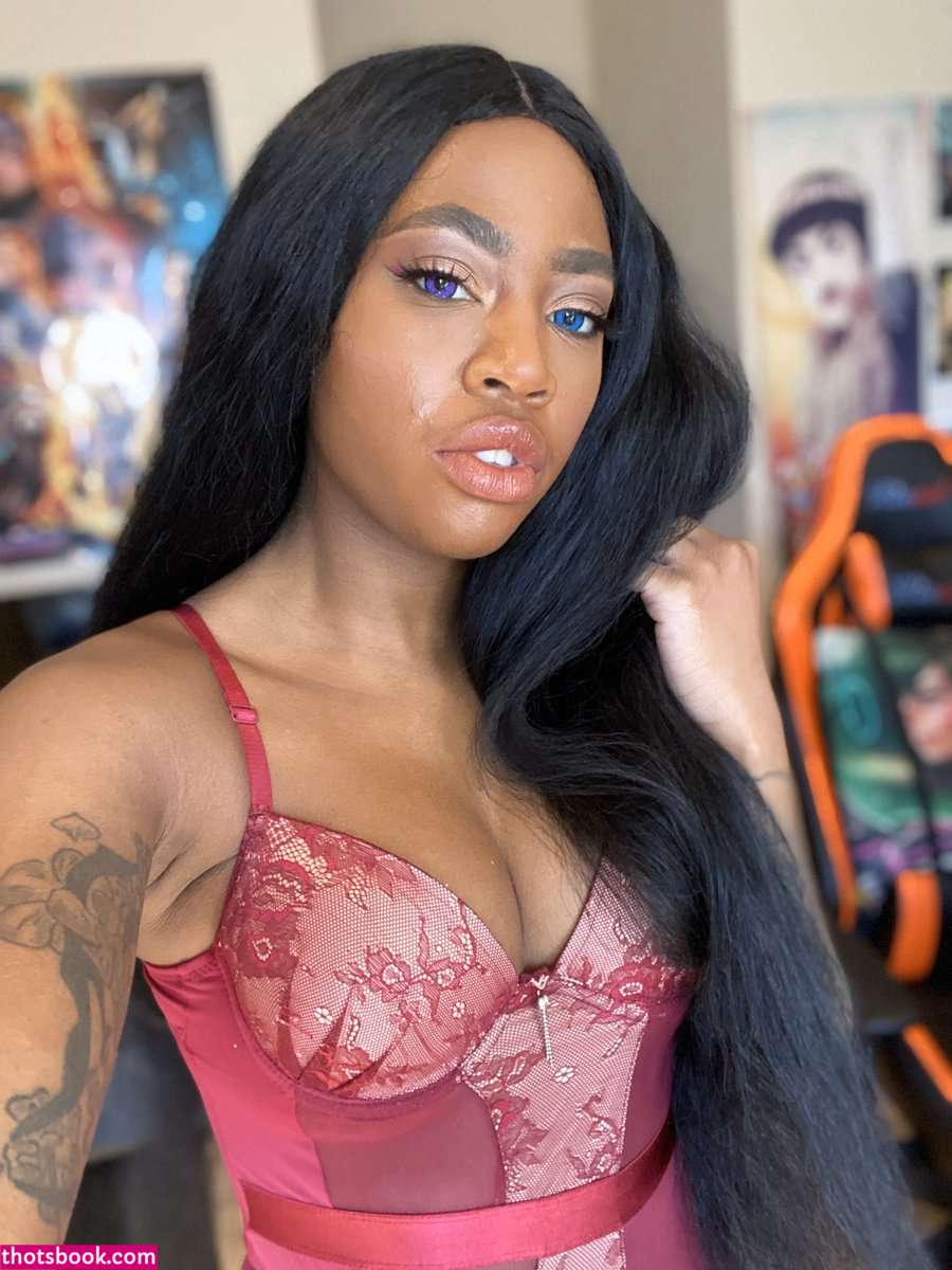 Tattedpoodle Photo #18