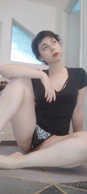 Theladyraven45 Photo #21