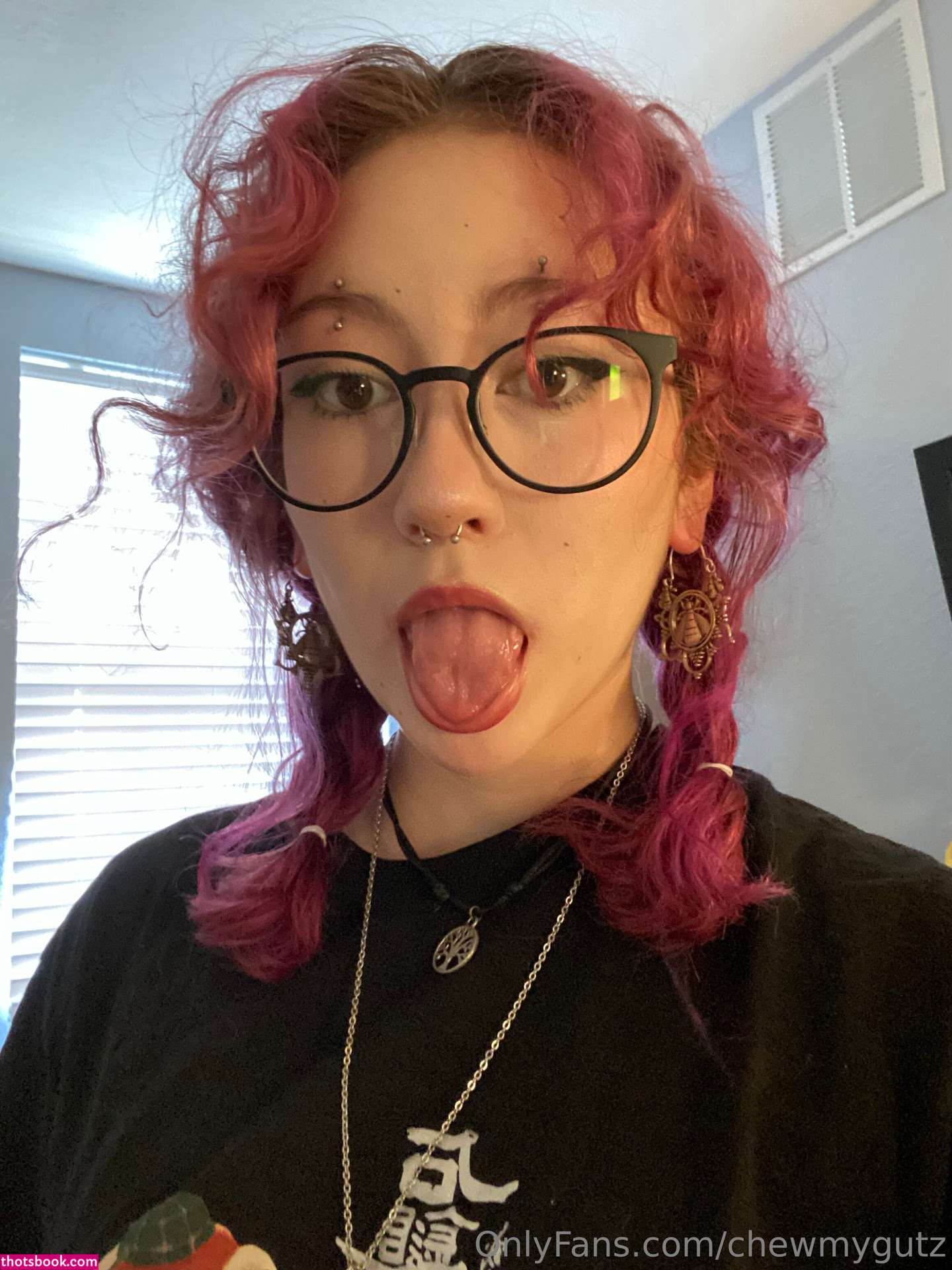 chewmygutz Photo #18