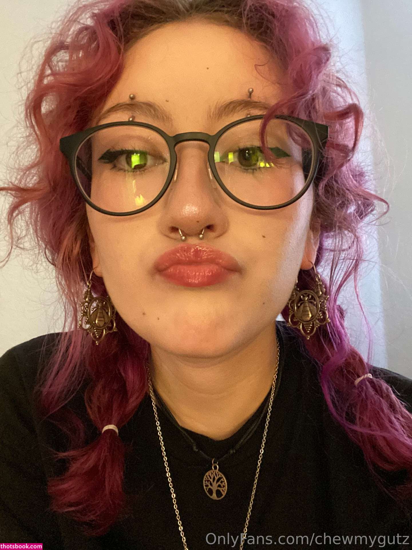 chewmygutz Photo #24