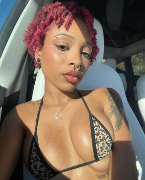 Jessickitty Photo #10